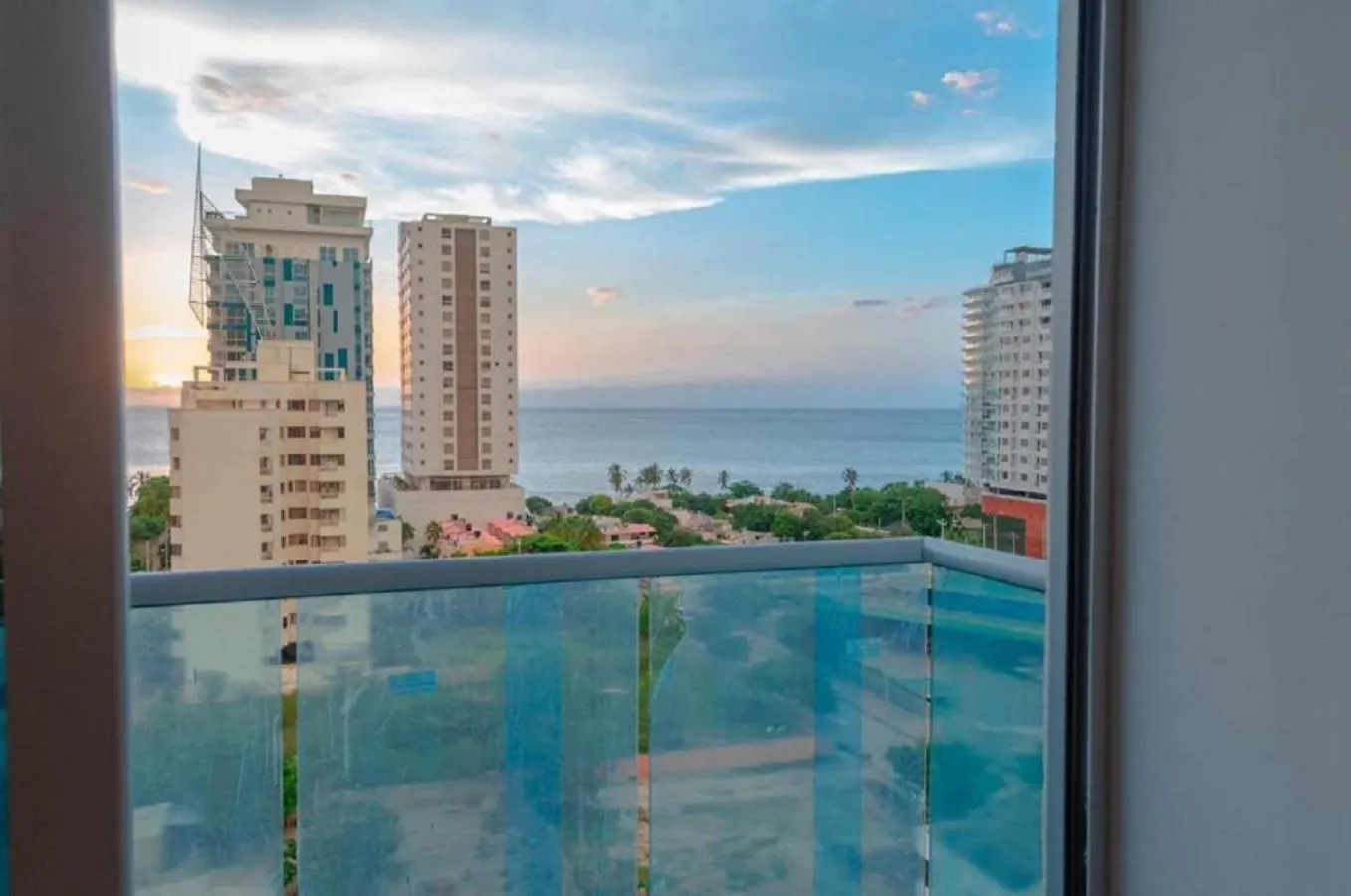 Salguero Suites - Playa Salguero - By Inmobiliaria Vs Santa Marta  Colombia